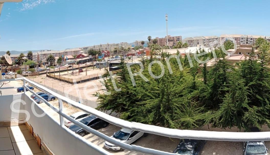 Cond Reinos De Espana Apartamento *